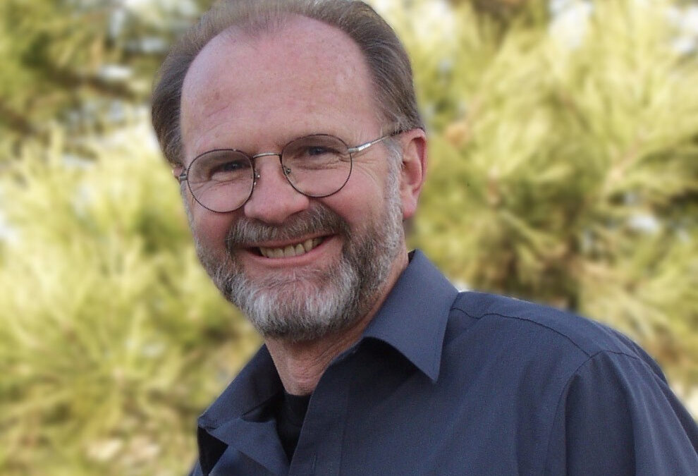 Research professor wins 2019 W. Frank Kinard Distinguished Service Award