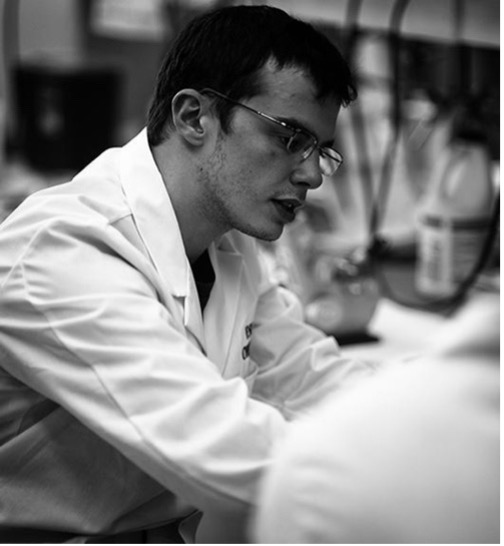 CGE Student Spotlight: Edmundo Bello Ph.D. (Stiegman Group Almunus)