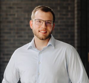 A photo of Dr. Joshua Davis.